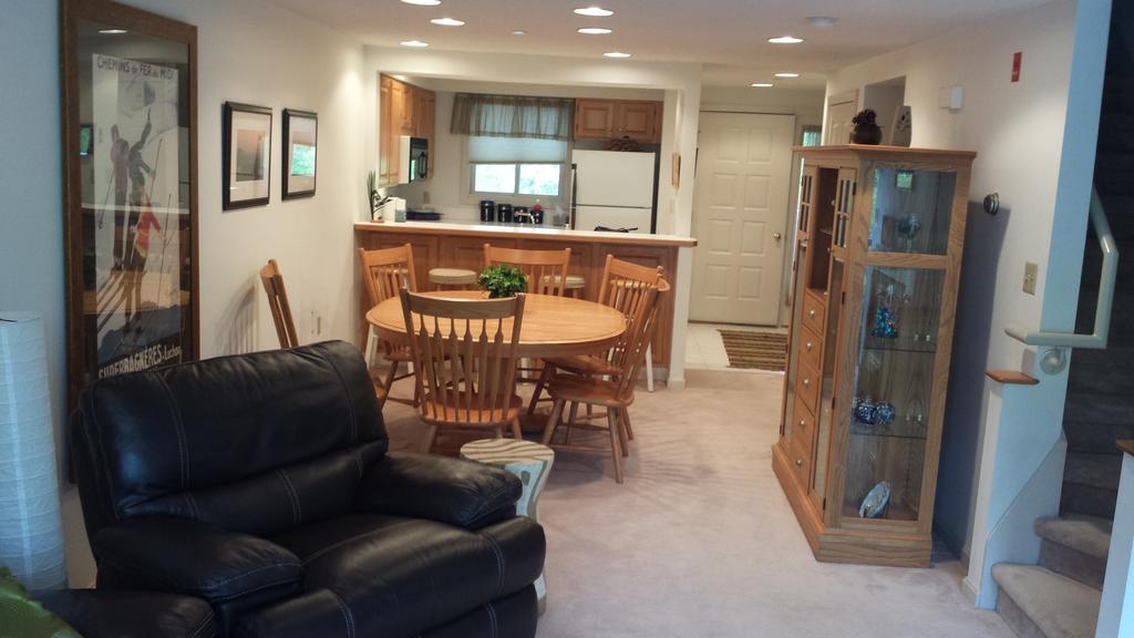 Lovely Townhouse With Views Lincoln Eksteriør billede